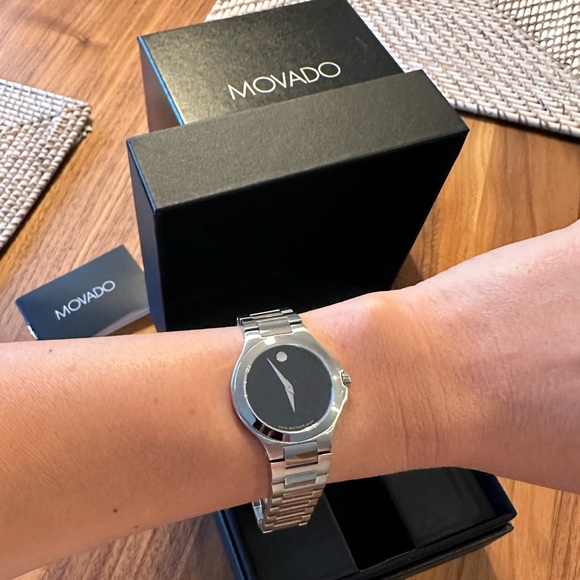 Movado Modern Classic Black Dial Stainless Steel Women’s Watch - Picture 2 of 6
